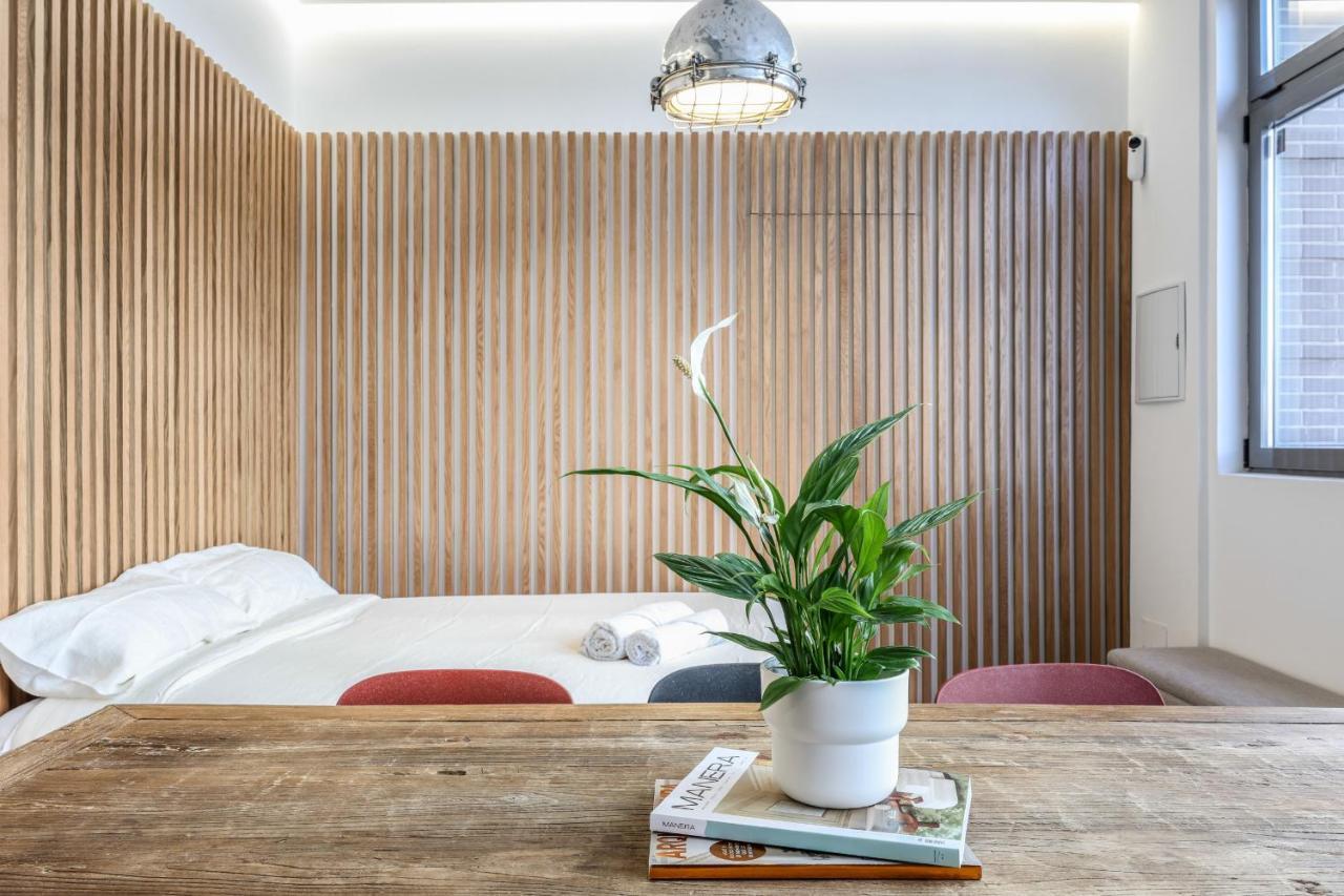 Loft Reformado Industrial Apartment Madrid Ngoại thất bức ảnh