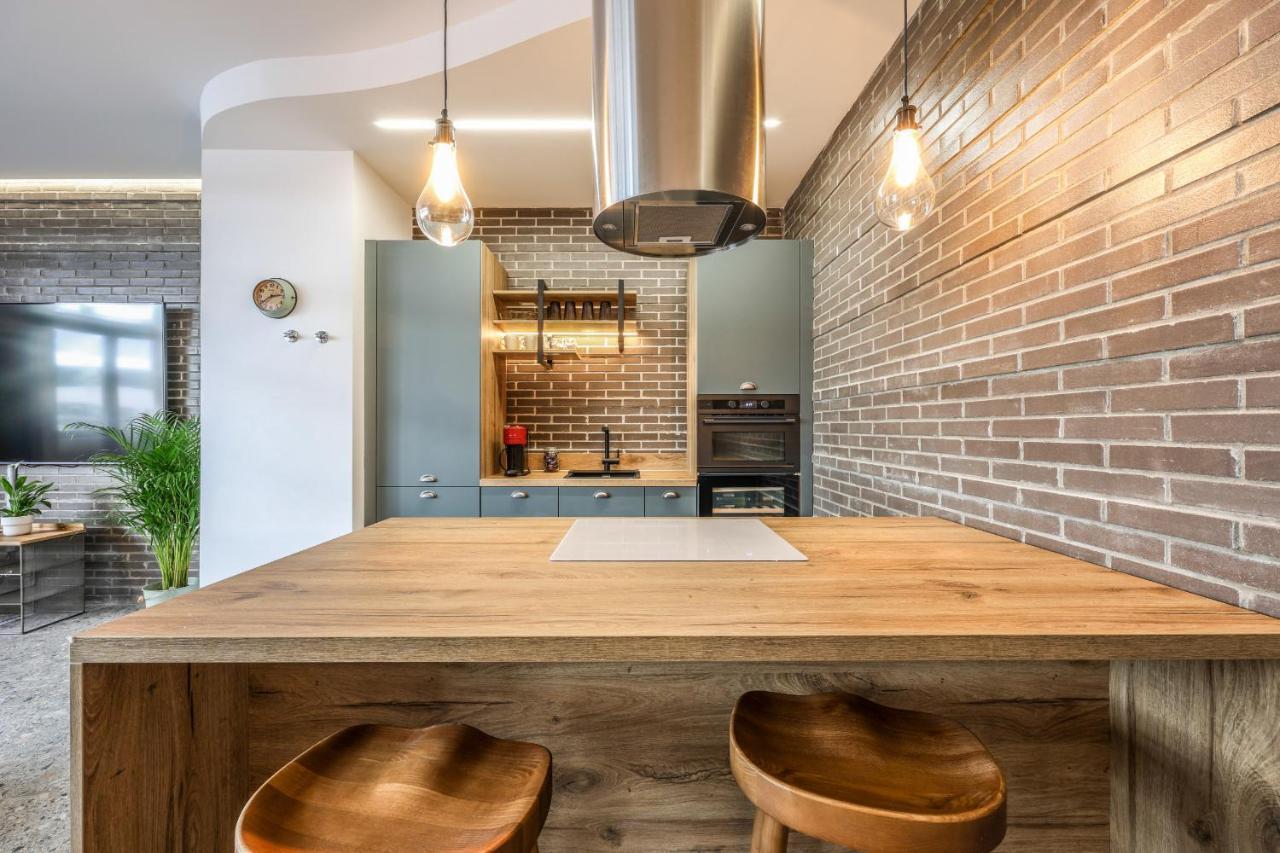 Loft Reformado Industrial Apartment Madrid Ngoại thất bức ảnh